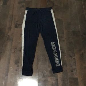 Abercrombie Kids Joggers…